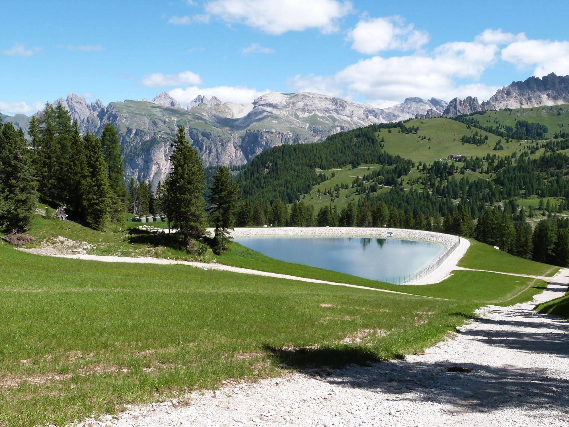 Hotel Meisules Selva di Val Gardena Exterior foto